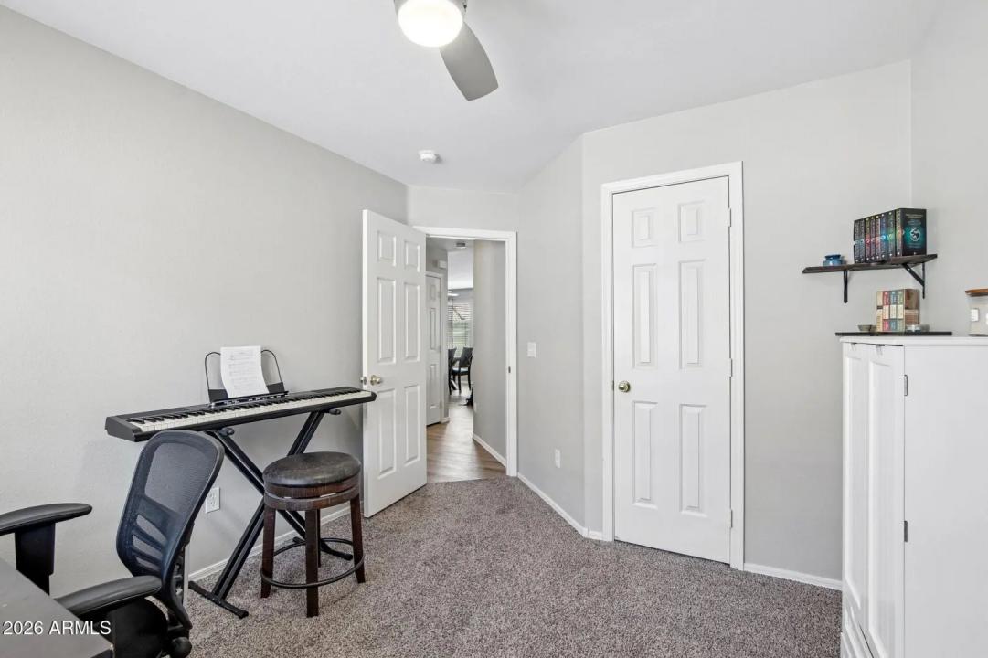 Real Estate Picture 21
