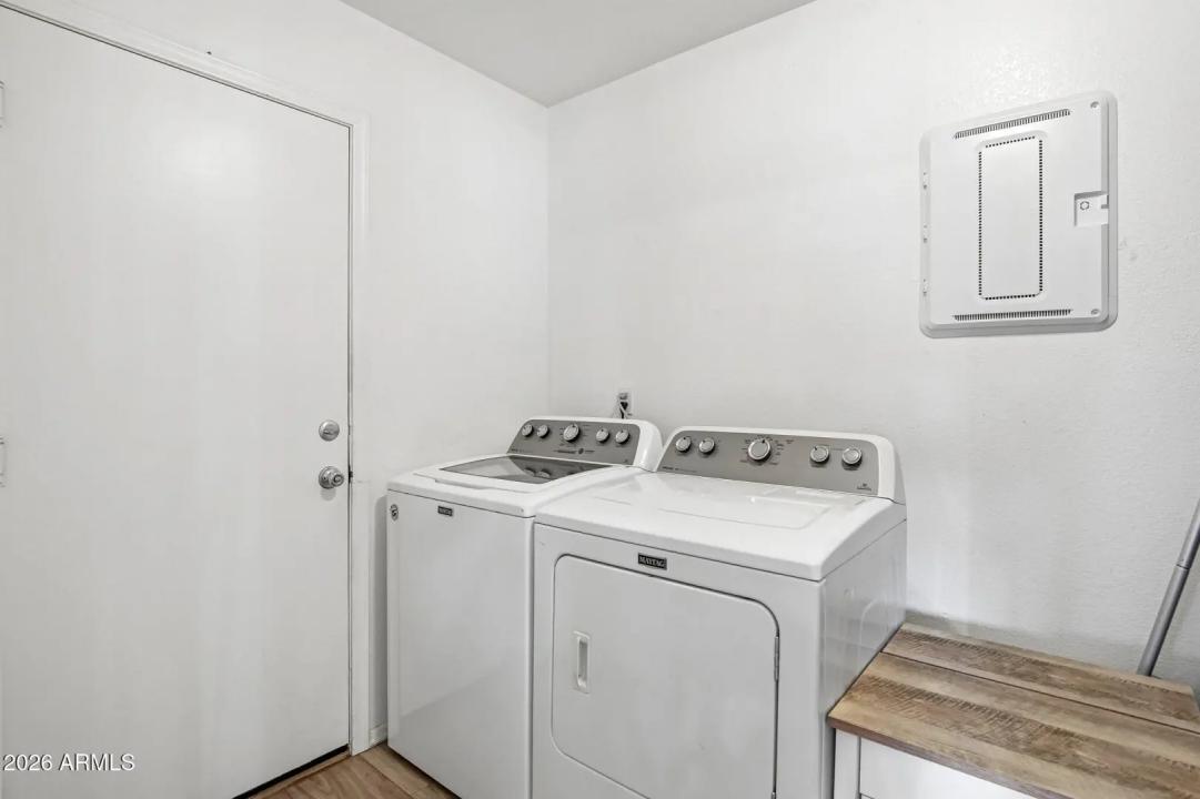 Real Estate Picture 25