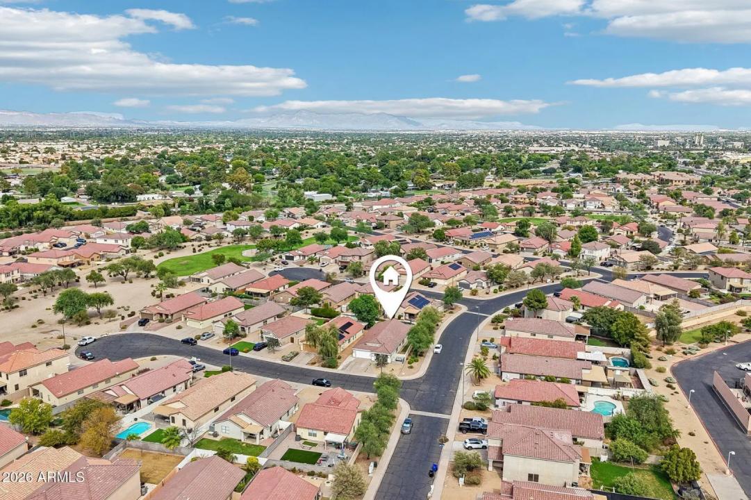 Real Estate Picture 35