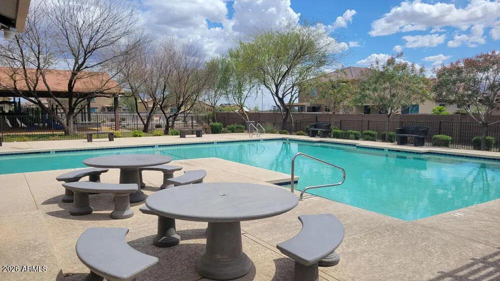 Real Estate Picture 9
