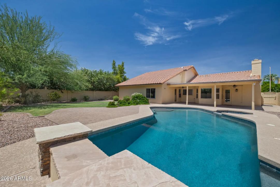 Real Estate Picture 34