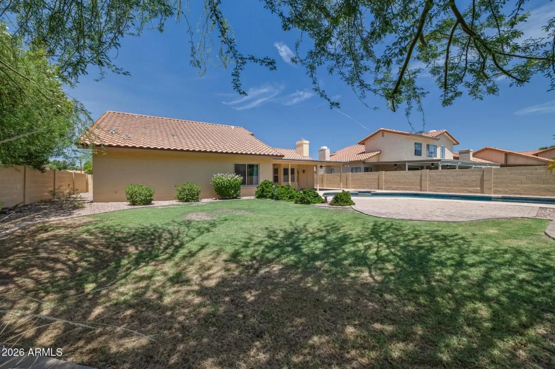 Real Estate Picture 35