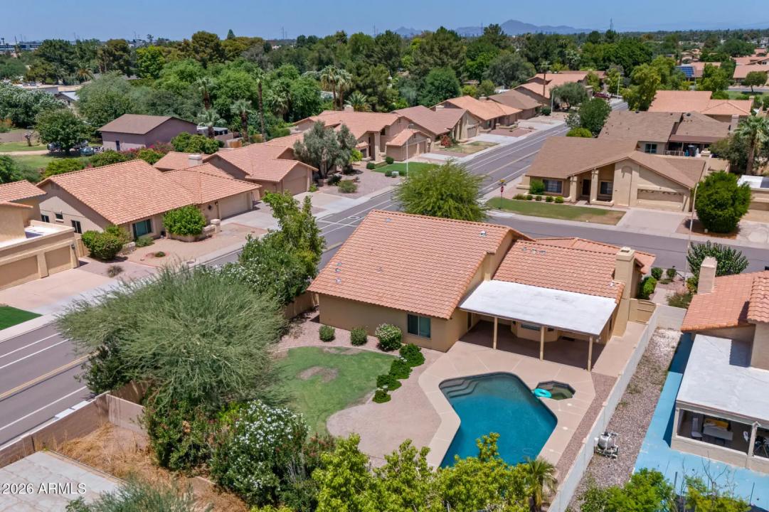 Real Estate Picture 38