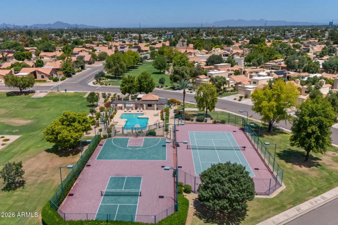 Real Estate Picture 41
