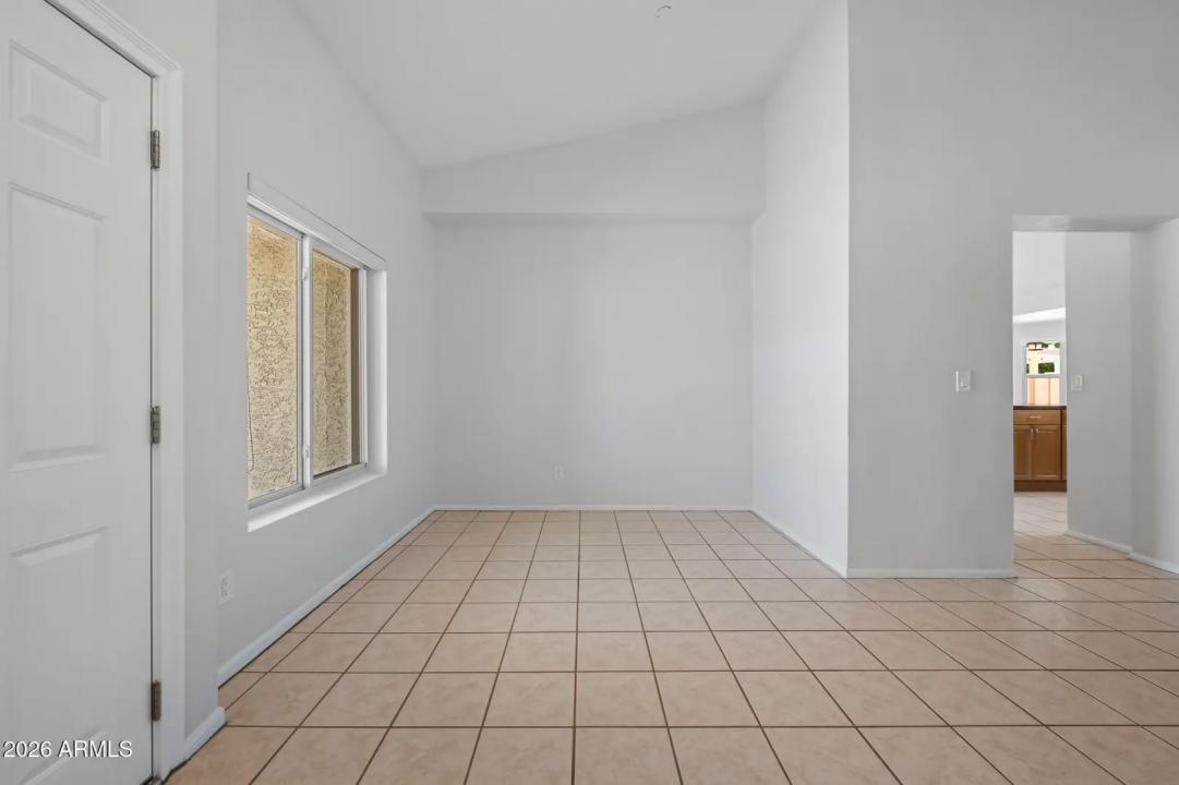 Real Estate Picture 6