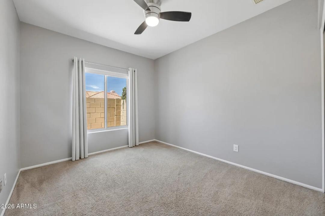 Real Estate Picture 27
