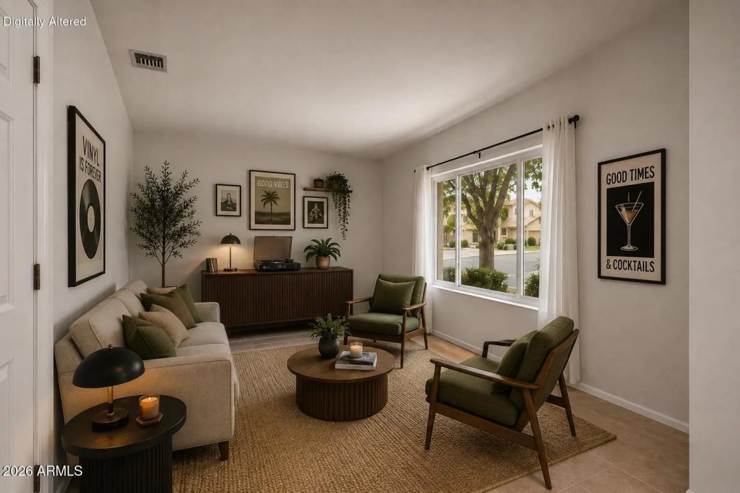 Real Estate Picture 9