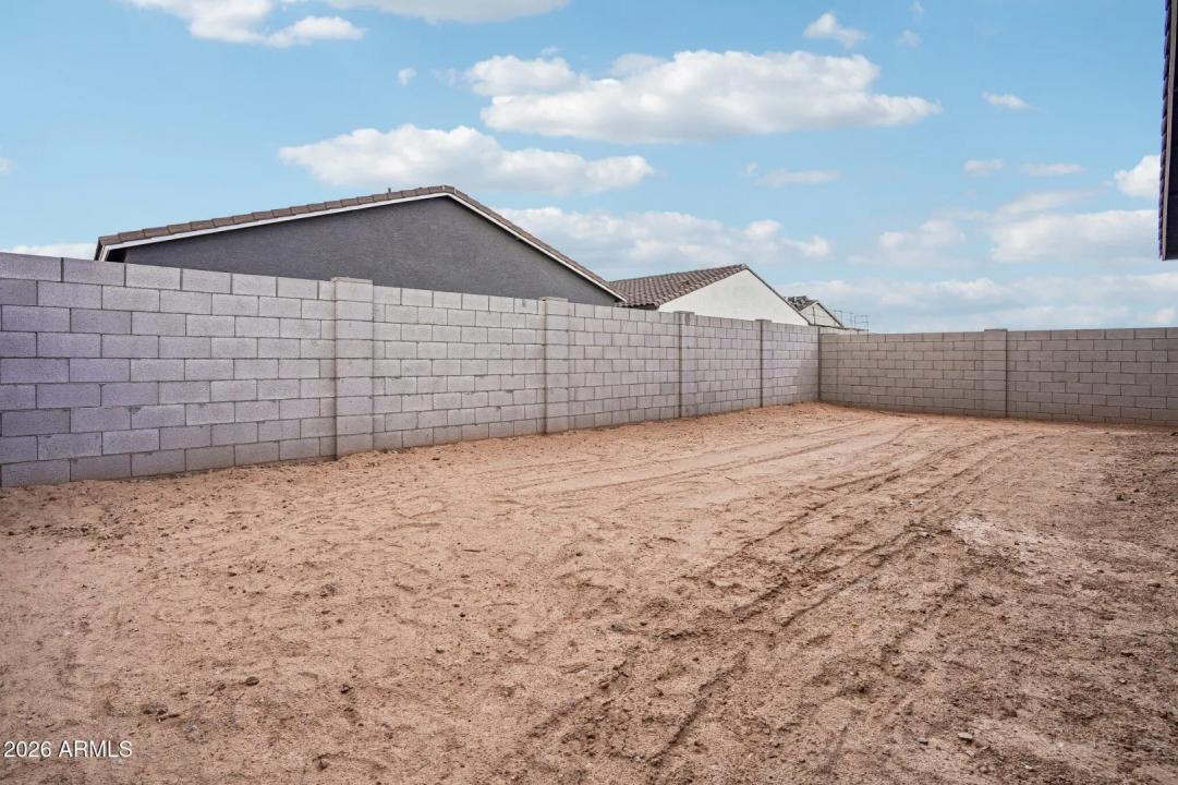 Real Estate Picture 28