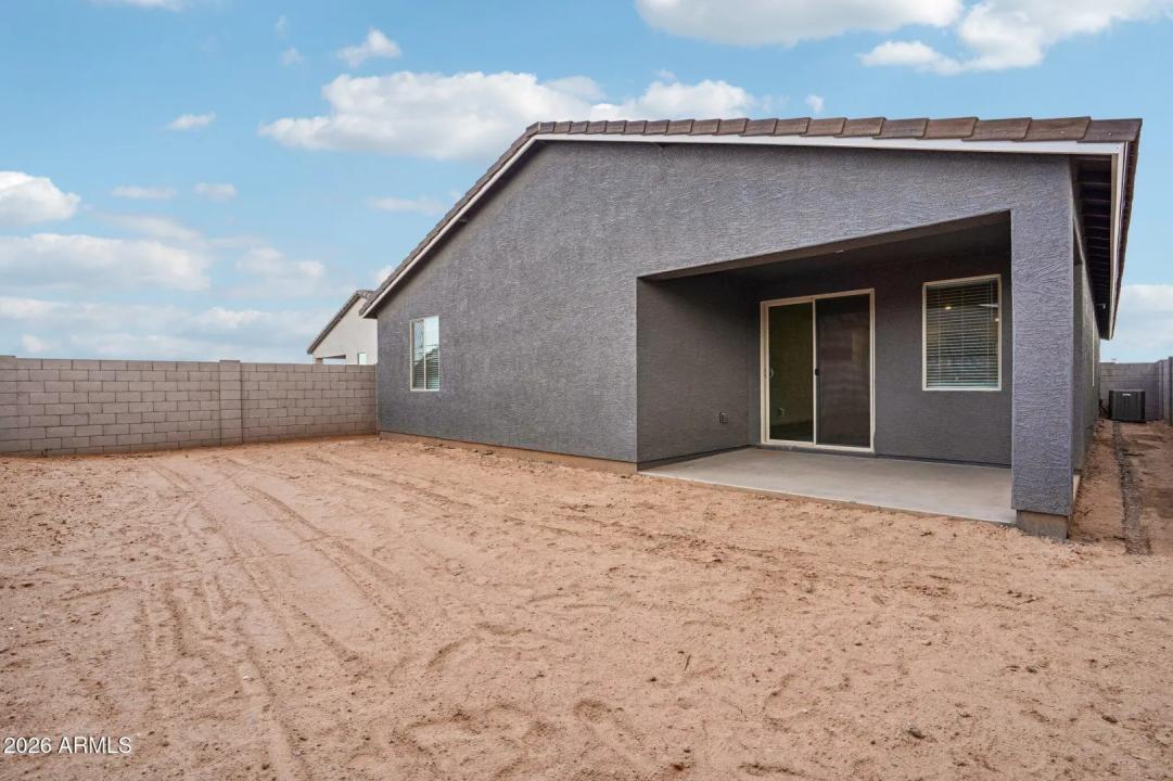 Real Estate Picture 29