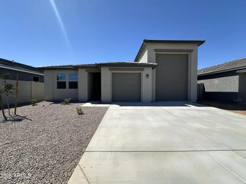 Real Estate Picture 2