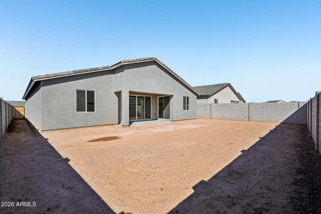 Real Estate Picture 12