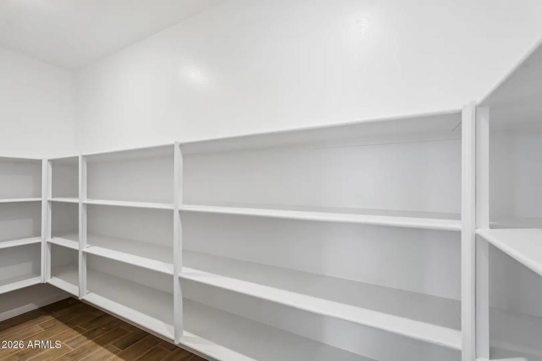 Real Estate Picture 21