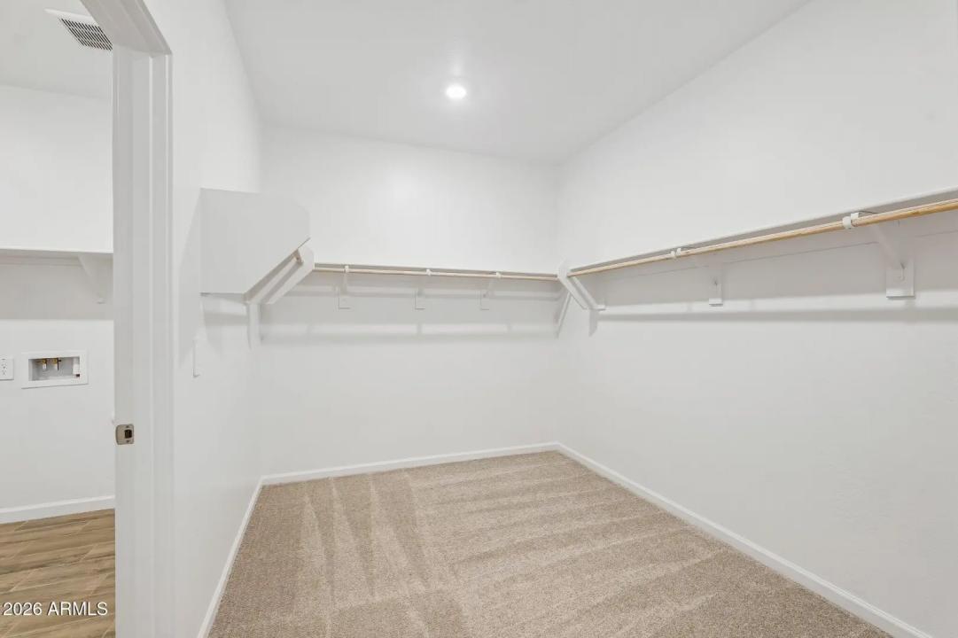Real Estate Picture 28