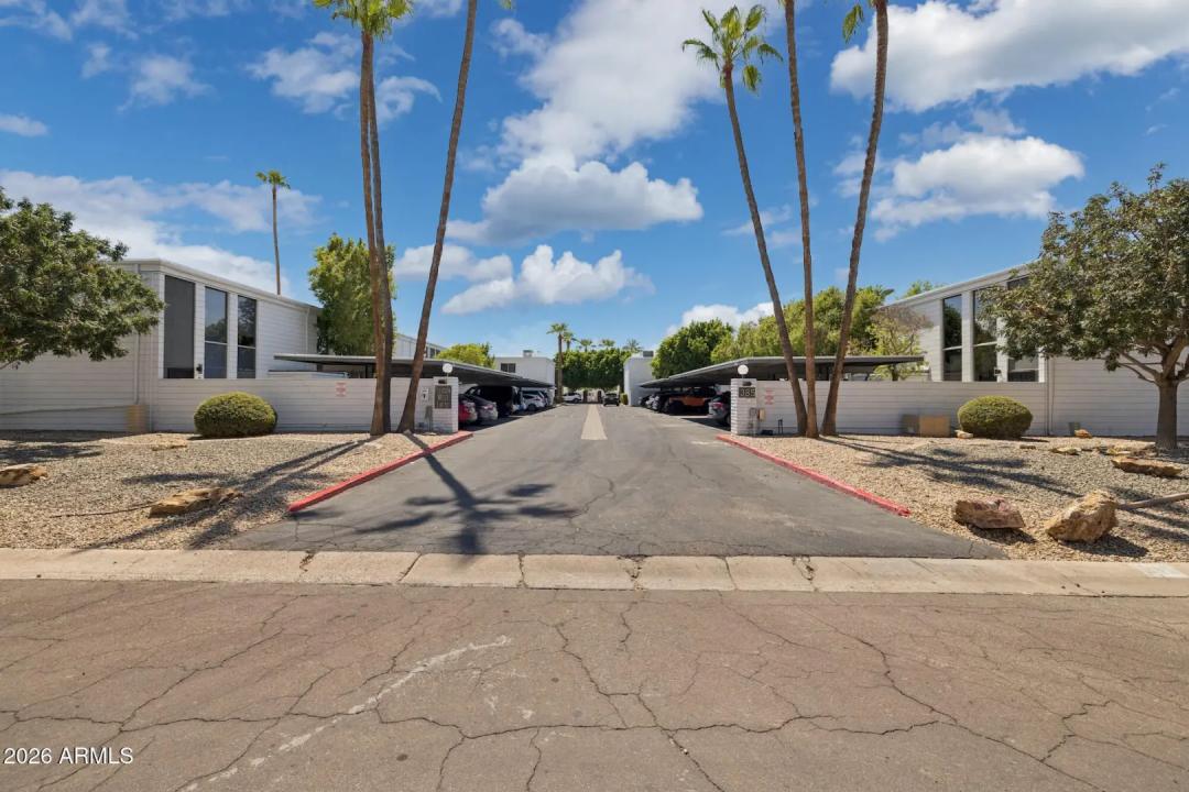 Real Estate Picture 2