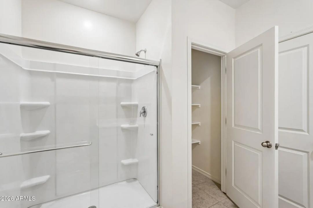 Real Estate Picture 36