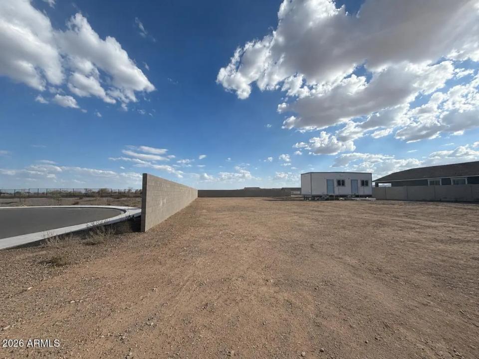 Real Estate Picture 2