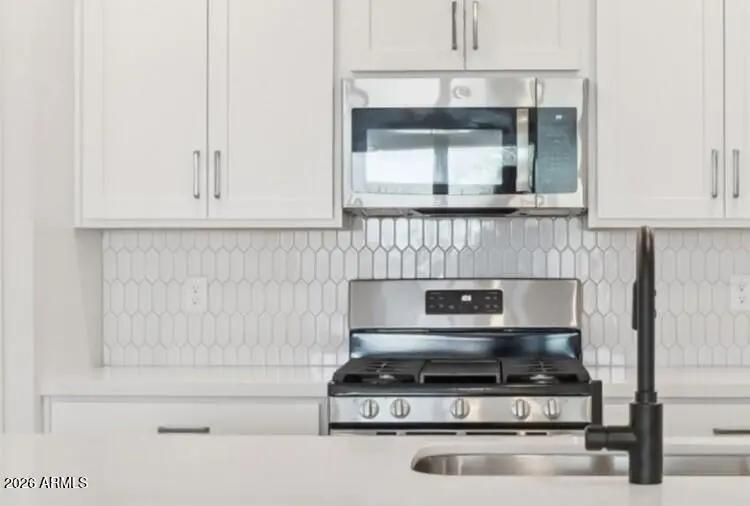 Real Estate Picture 9