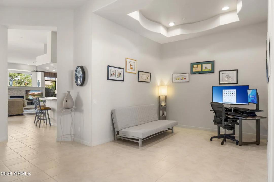 Real Estate Picture 8
