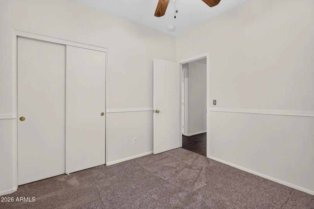 Real Estate Picture 13