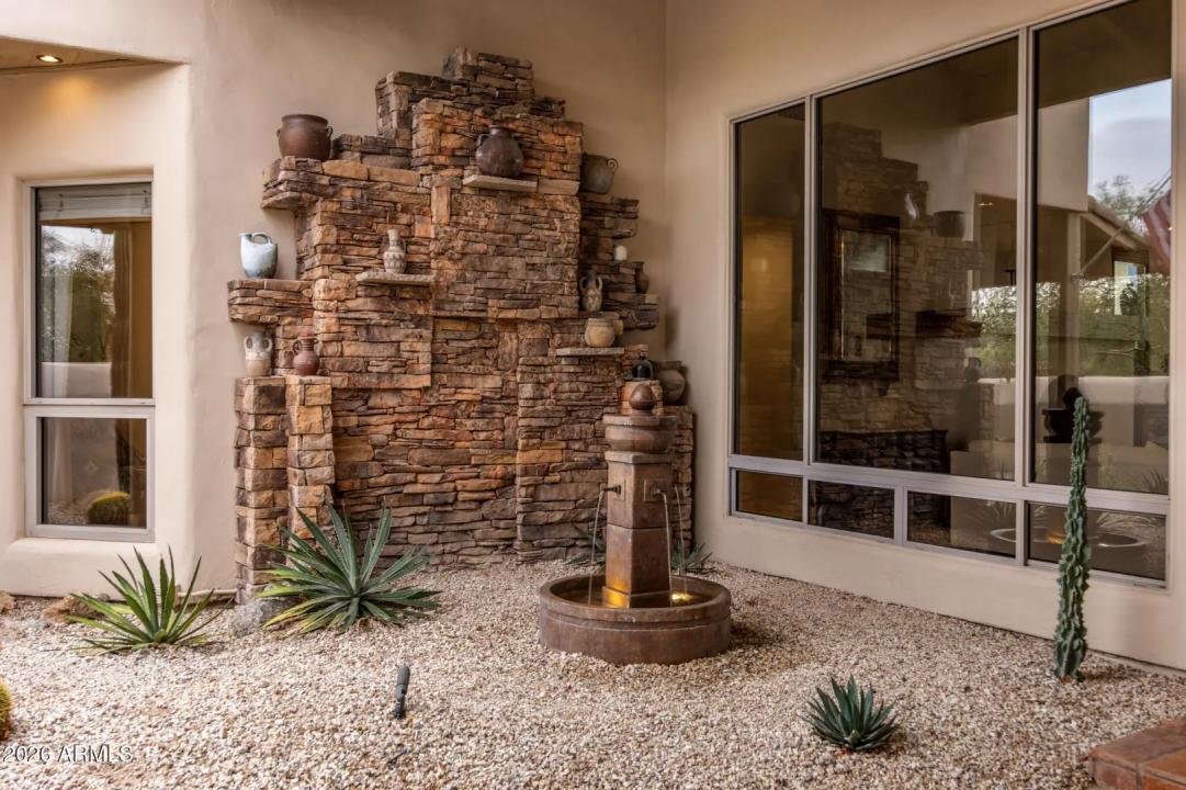 Real Estate Picture 39