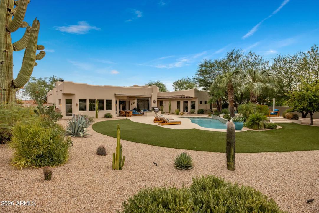 Real Estate Picture 35