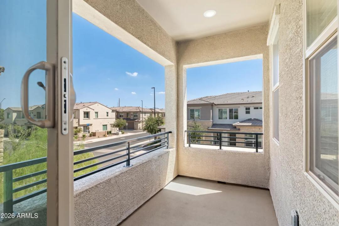 Real Estate Picture 20
