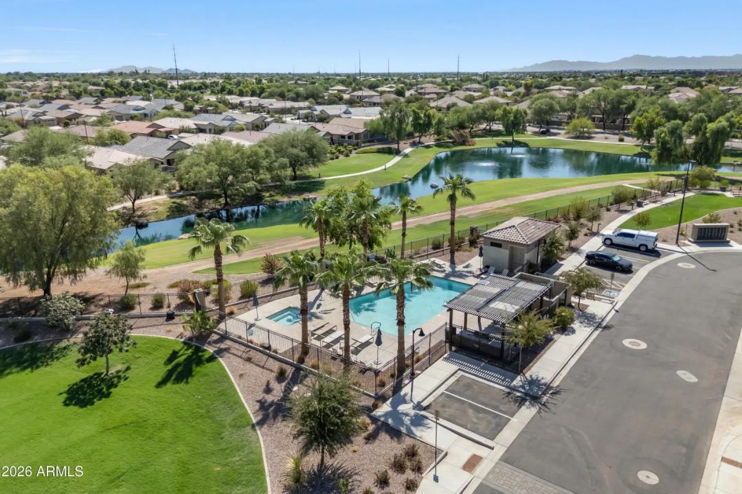 Real Estate Picture 46