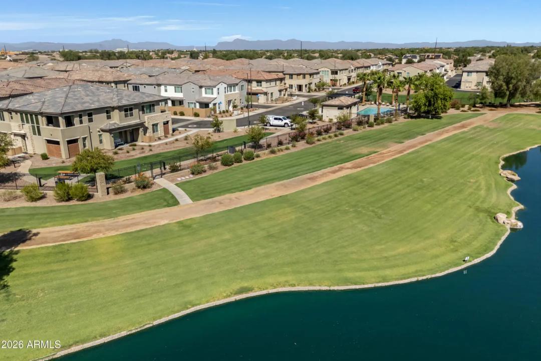 Real Estate Picture 51