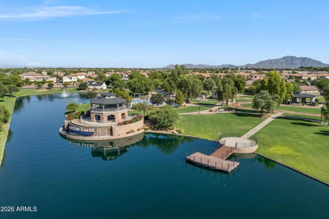 Real Estate Picture 53