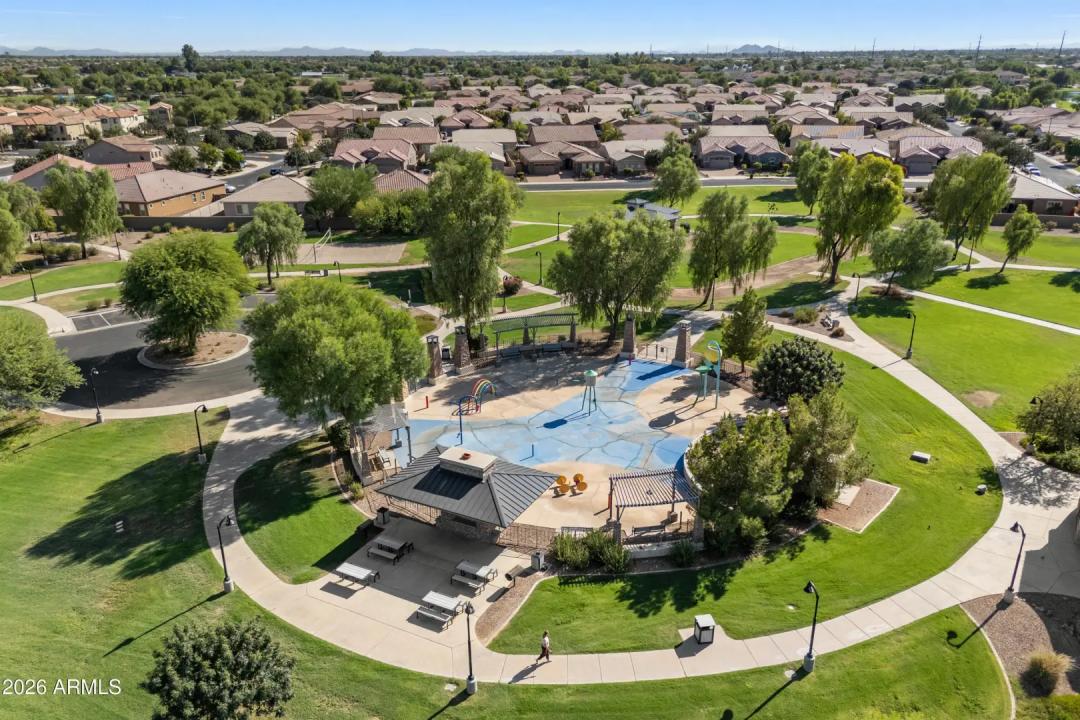 Real Estate Picture 56