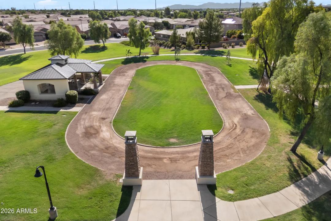 Real Estate Picture 59