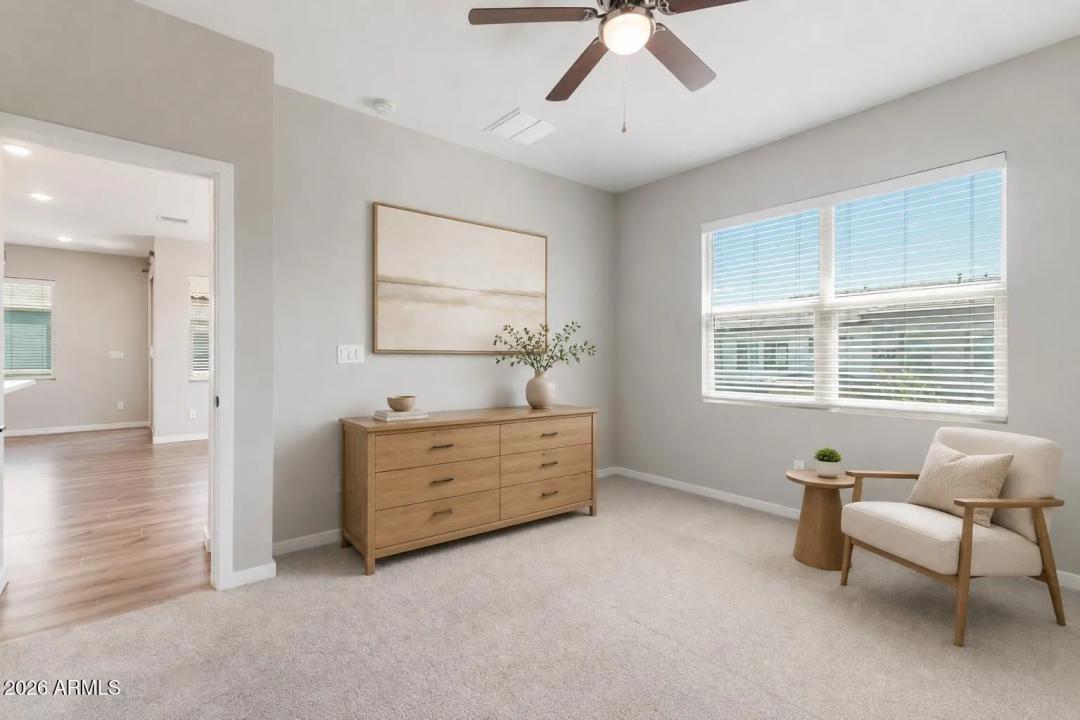 Real Estate Picture 23