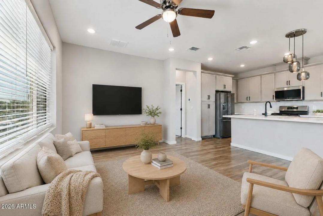 Real Estate Picture 13