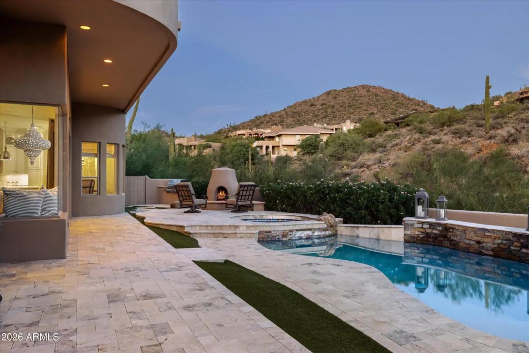 Real Estate Picture 30