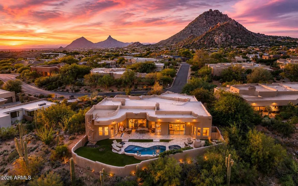Real Estate Picture 4