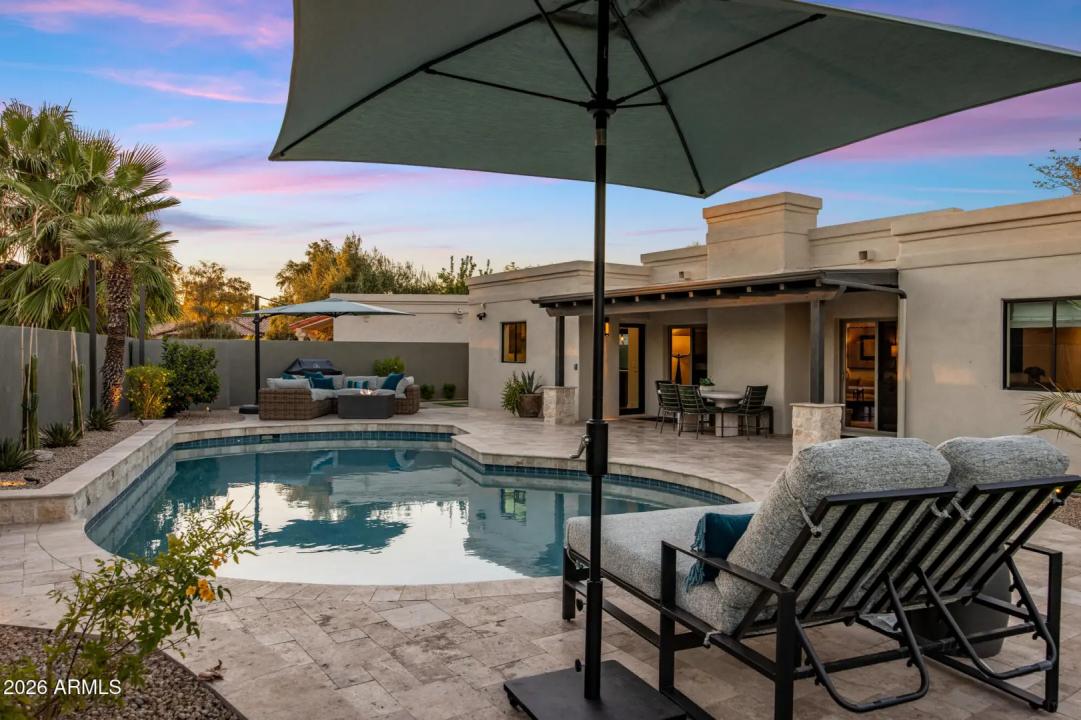 Real Estate Picture 24