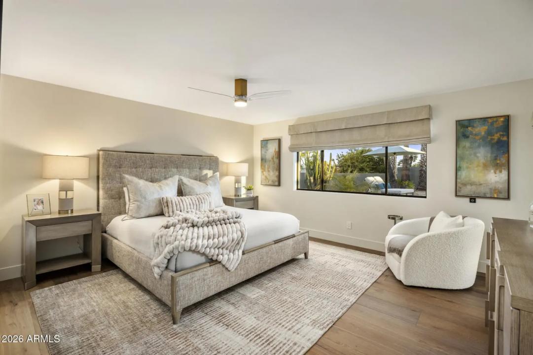 Real Estate Picture 6