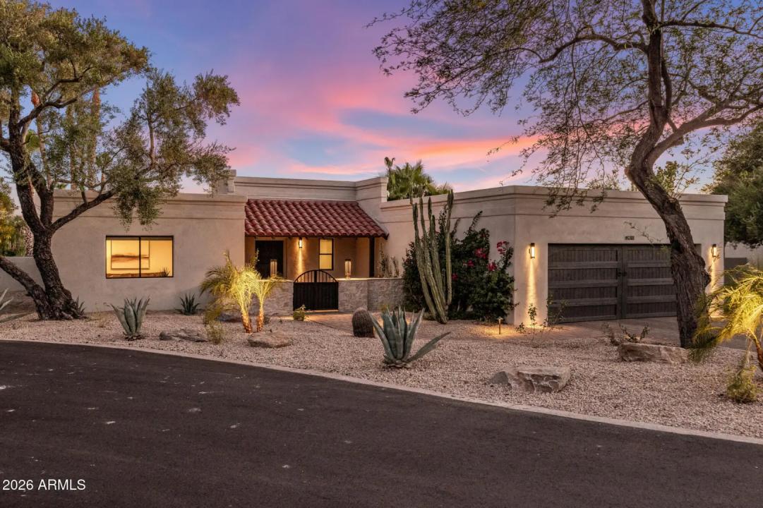 8311 E VISTA DE VALLE Scottsdale AZ 85255