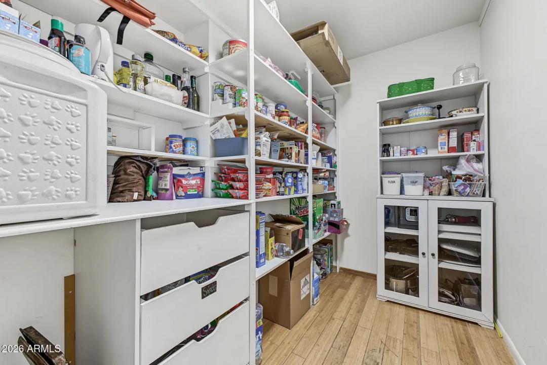 Real Estate Picture 10