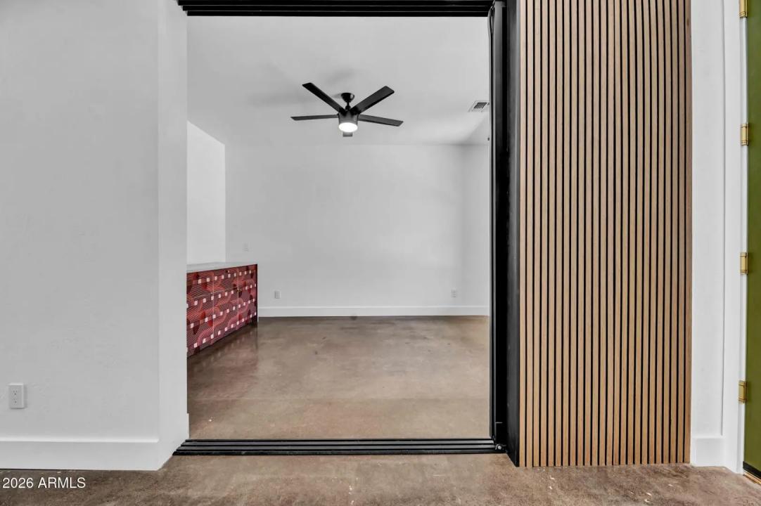 Real Estate Picture 6