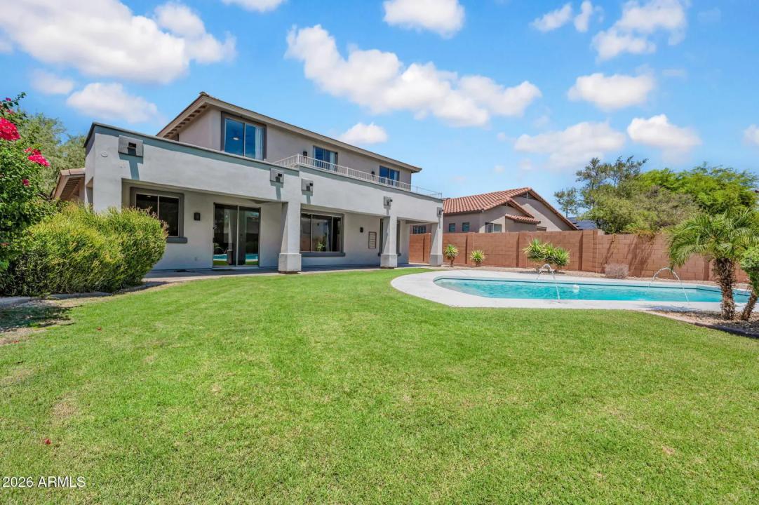 Real Estate Picture 38