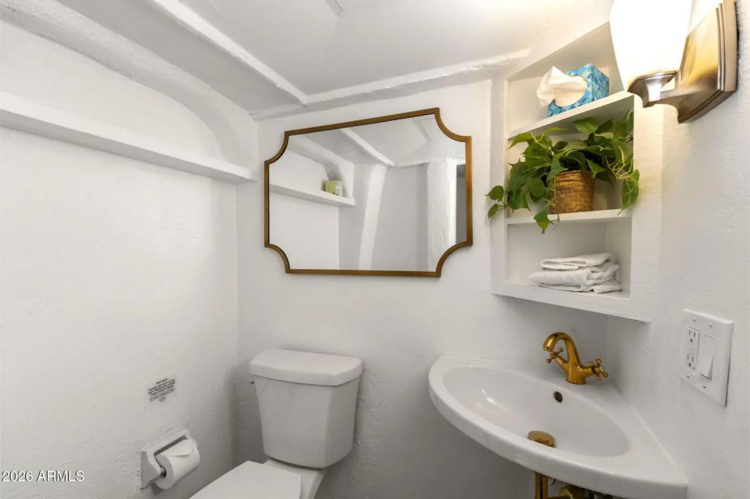 Real Estate Picture 27
