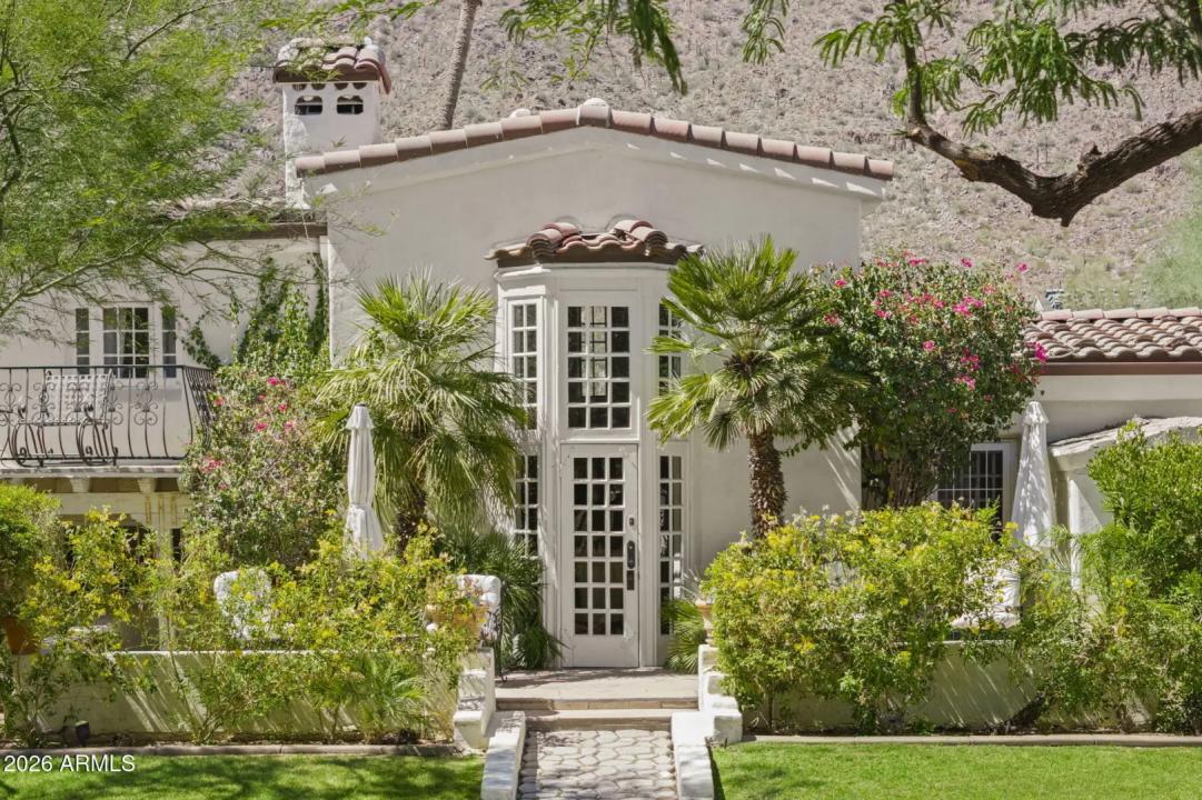 Real Estate Picture 2
