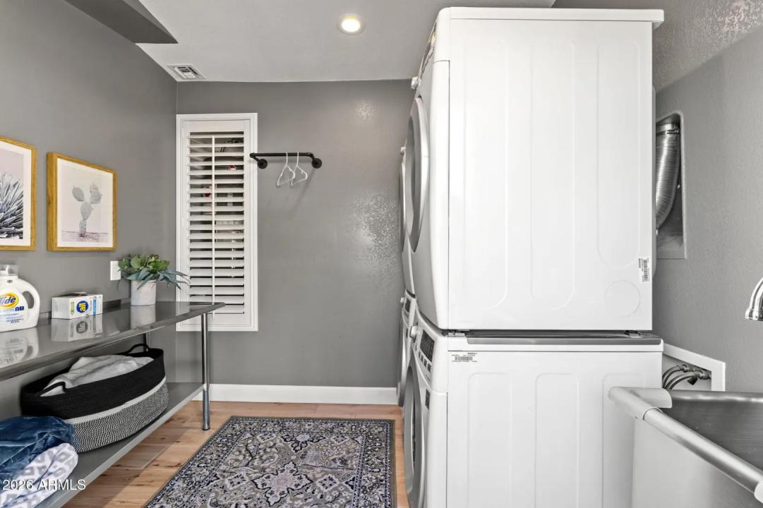 Real Estate Picture 41