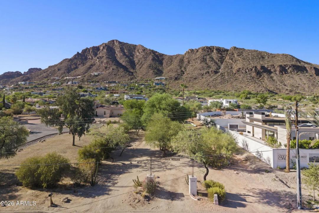 Real Estate Picture 44