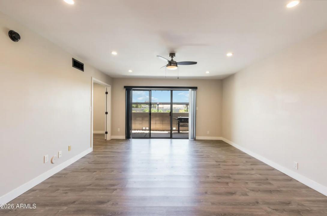 Real Estate Picture 3
