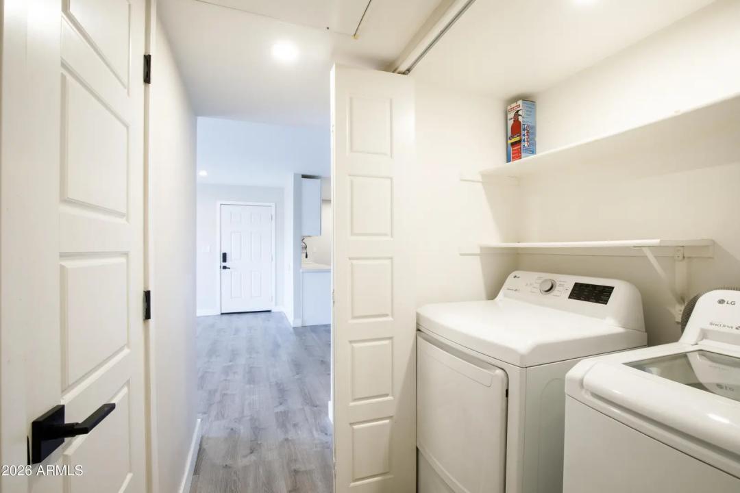 Real Estate Picture 24