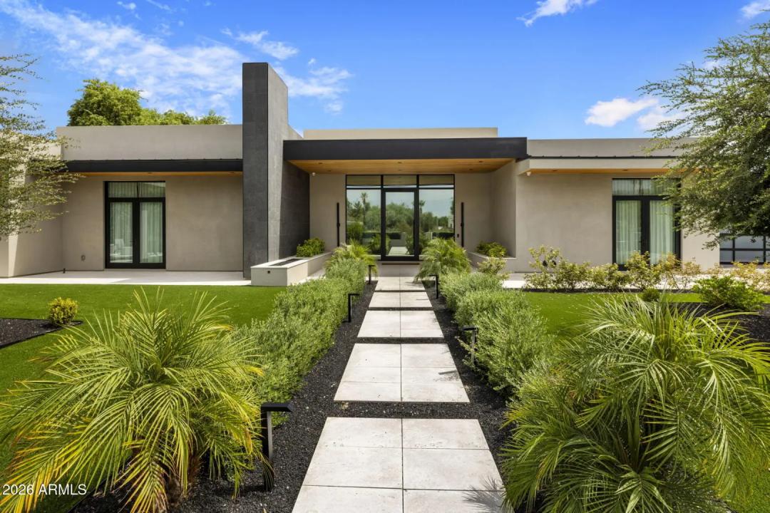 Real Estate Picture 2