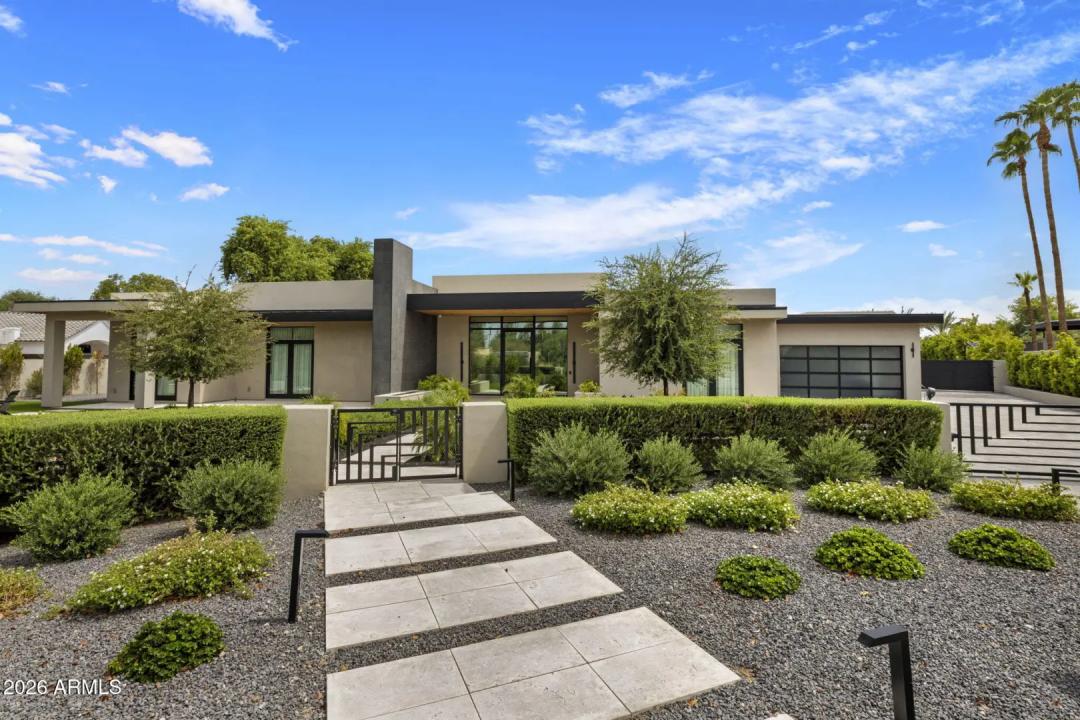 Real Estate Picture 22
