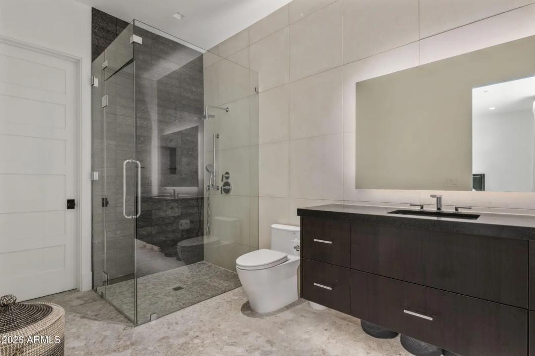 Real Estate Picture 28